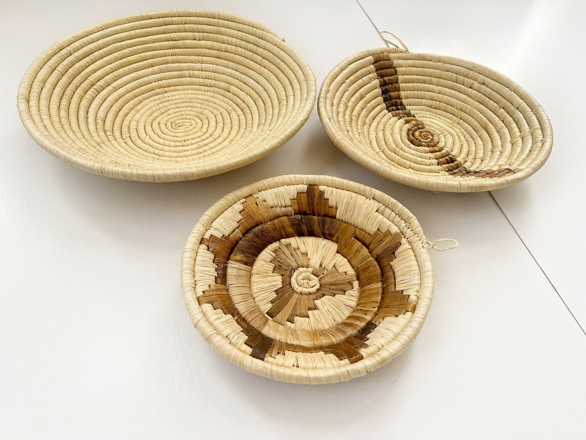 Set of 5 Handwoven Natural Basket Wall Hanging