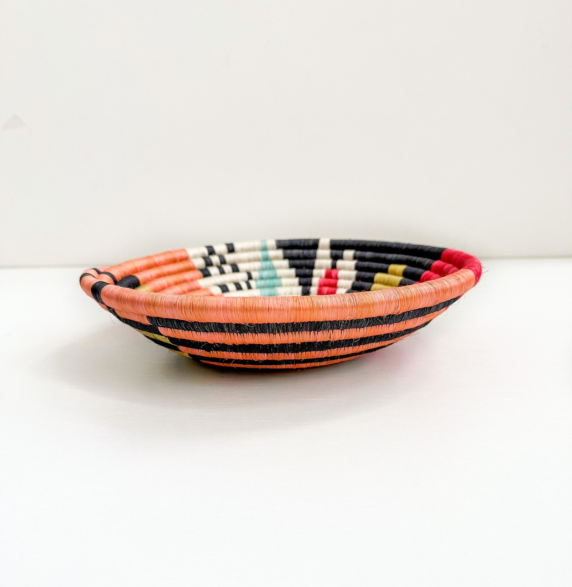 Kalisimbi basket bowl - Handwoven Colorful wall Basket
