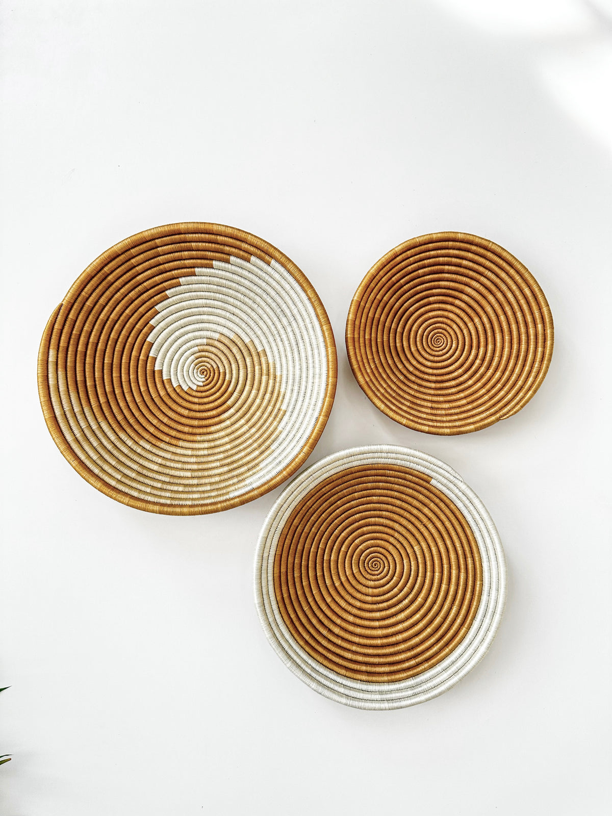 Woven Wall Basket Brown Set of 3