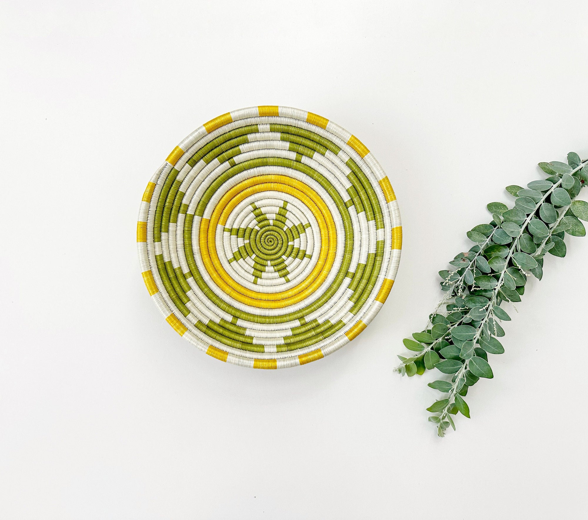 Green wall basket with star pattern - Wall Decor Basket