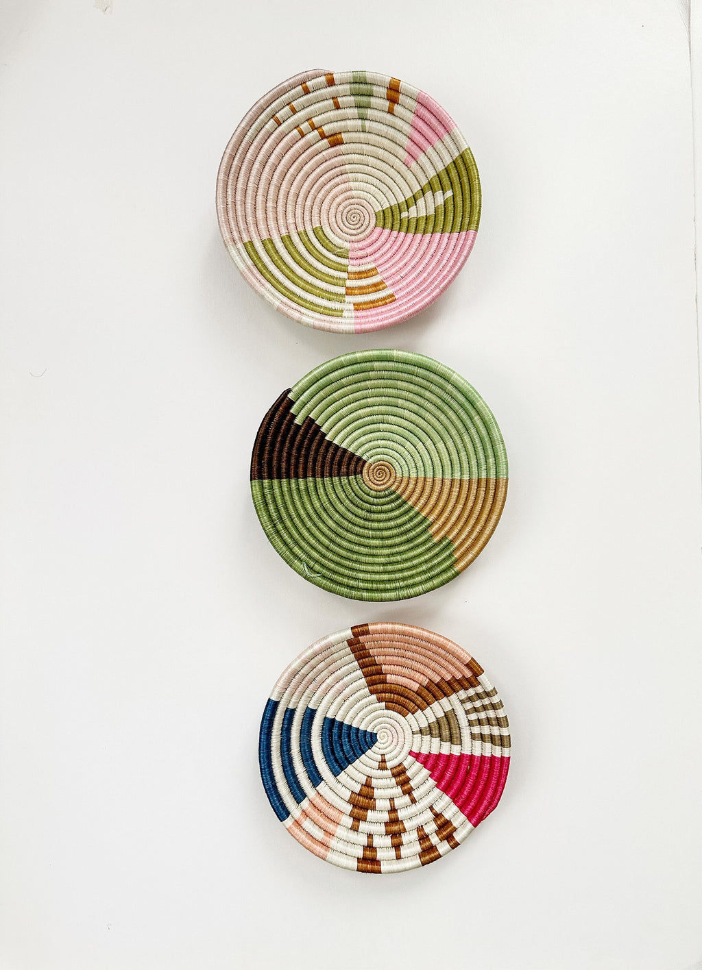 Colorful wall basket decor set of 3