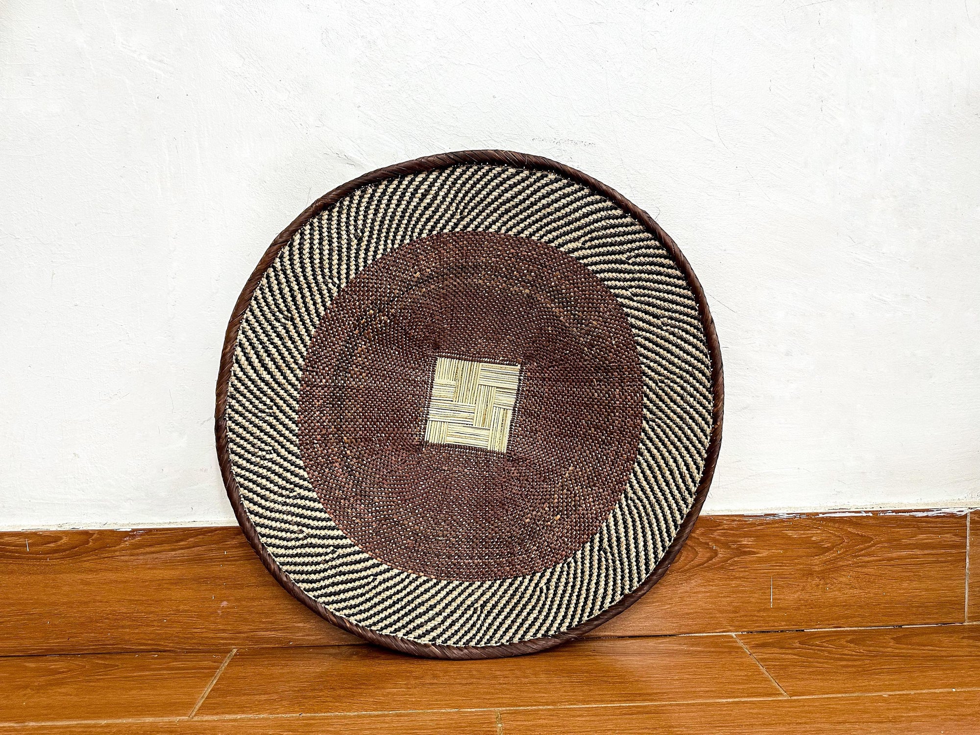Large Binga Basket: 24'' Brown Woven Wall Hanging Decor